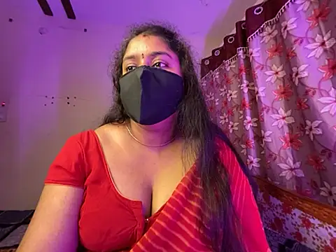 LouleyRanii's cam snapshot