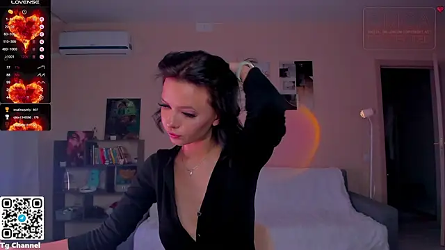 _Jessie_Wood_'s cam snapshot