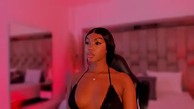 ChaynnaCooper's cam snapshot