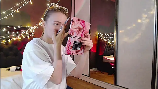 tokyomeow's cam snapshot