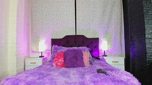 Zamara_Kleii's cam snapshot