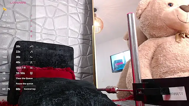 Camiila_Roman's cam snapshot