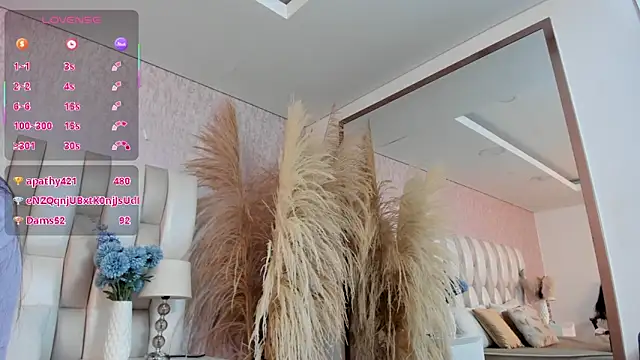 Ari_lynn_'s cam snapshot