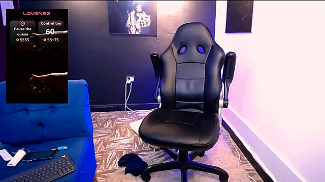 LiamVibes212's cam snapshot