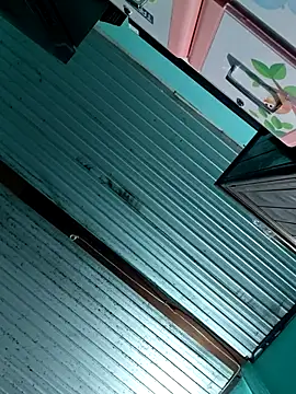 Lucky-2x's cam snapshot