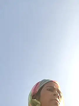 Co_punam's cam snapshot