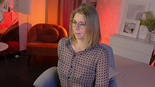 Annie_Light's cam snapshot