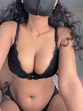 Janhvi-'s cam snapshot