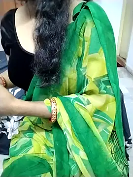 Miss_sruthi's cam snapshot