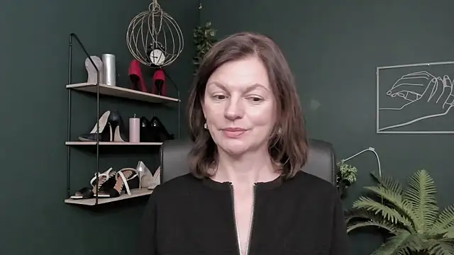 VivianWILD's cam snapshot