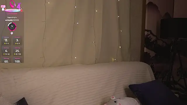 AnnyBangs live sex cam