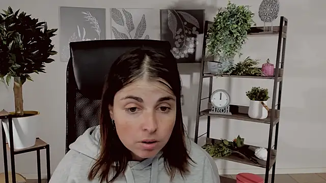 MartaEdams's cam snapshot