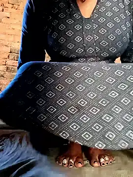 hemayadav111's cam snapshot