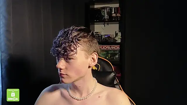 Keytaro live sex cam