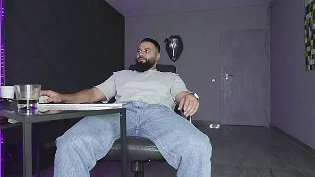 mattmasterss live sex cam