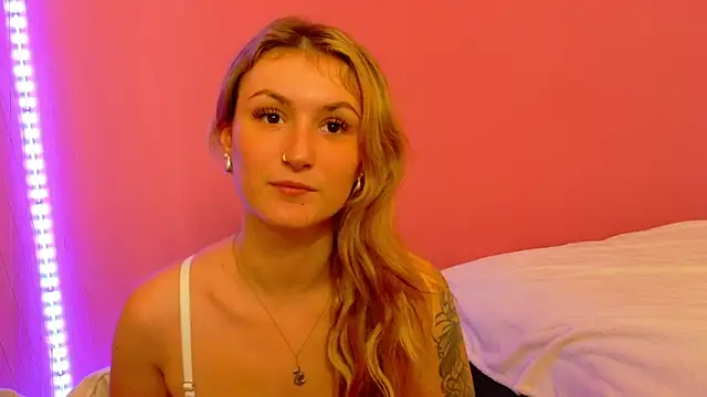 Anaayss_'s cam snapshot