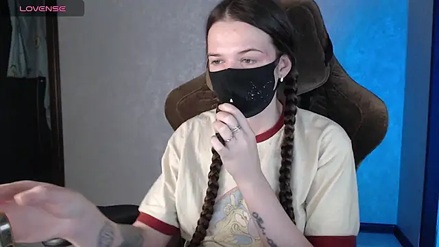 ZlatoslavaLo's cam snapshot