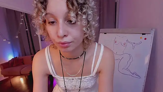 Mary_Wohlberg's cam snapshot