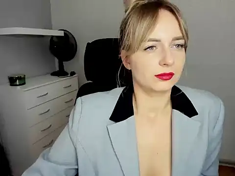 Karenblond's cam snapshot