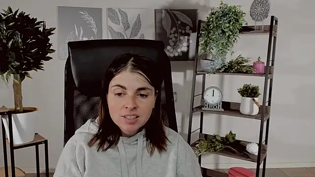 MartaEdams's cam snapshot