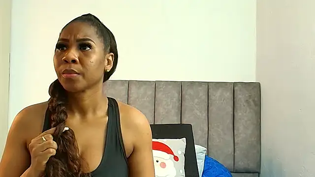 karina_lewis_'s cam snapshot