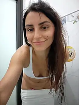 Izabella_Bella live sex cam