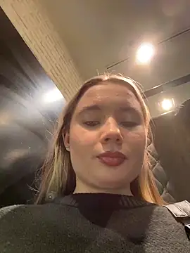 StephanieMur live sex cam