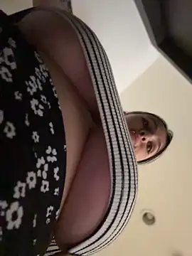 VendiMur live sex cam