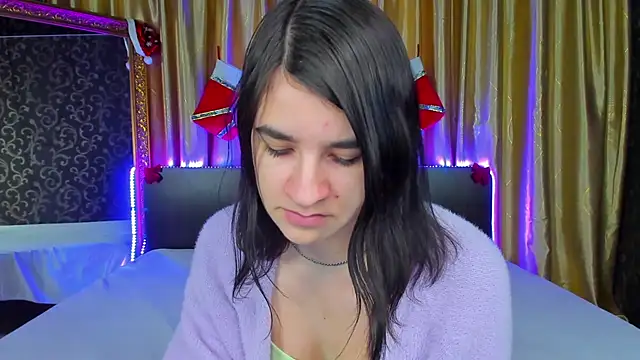 _Polly_Love_'s cam snapshot