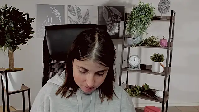 MartaEdams's cam snapshot