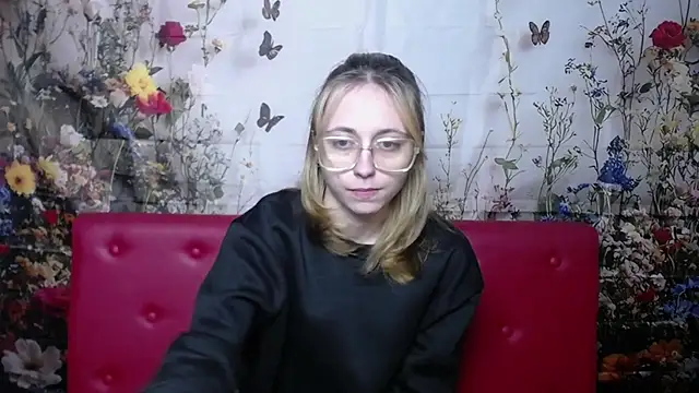 TracyLll's cam snapshot