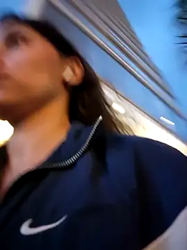 Izabella_Bella live sex cam