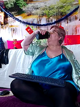 QueenPammy1 live sex cam