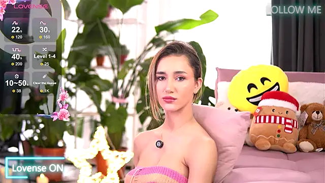 EmilyRaymont live sex cam