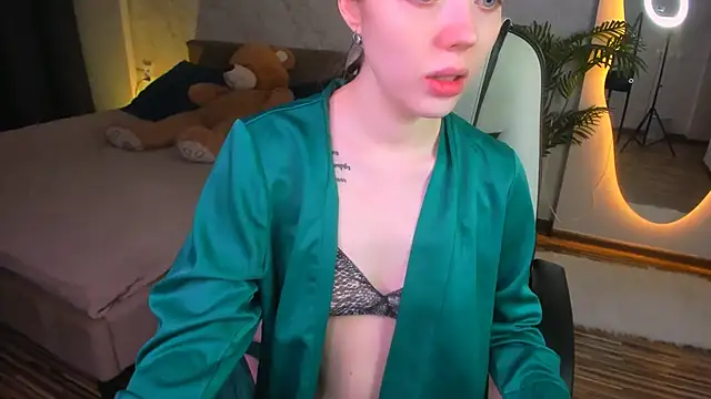Lunar_Lily live sex cam