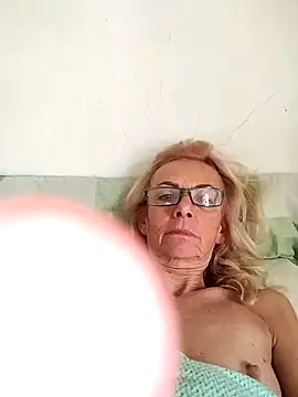 clarabell4 live sex cam
