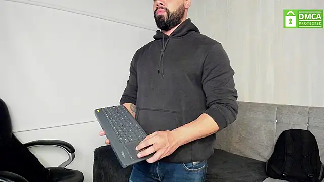 Luke_Diaz7 live sex cam