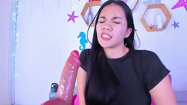 Emiily_Parkerr live sex cam