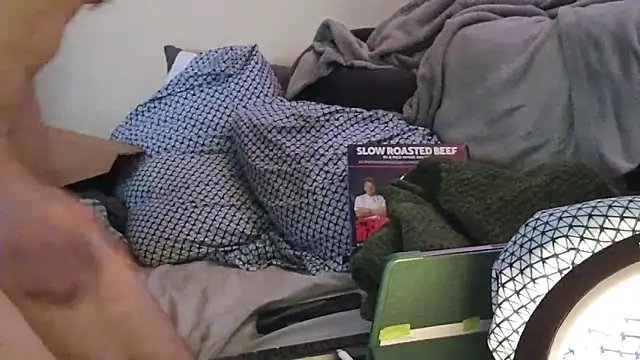 Twowellshapedheads live sex cam