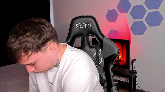 Chris_Tyson live sex cam