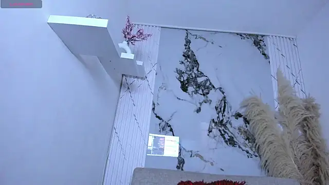 TyagoRoberts's cam snapshot