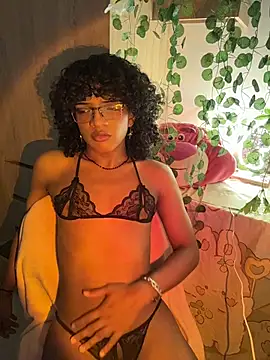 FemboyCarti's cam snapshot