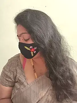 neelu-hoty's cam snapshot