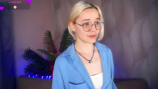 EdaKirkIin's cam snapshot