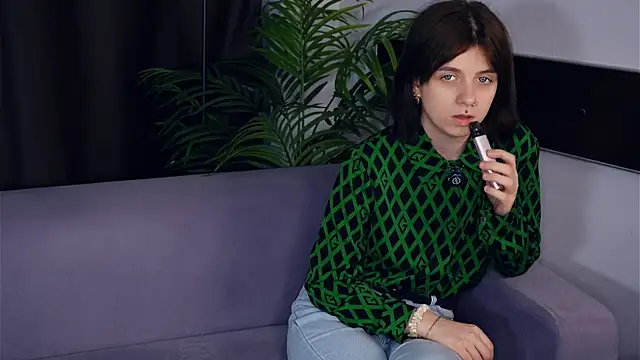 IleanaPishko's cam snapshot