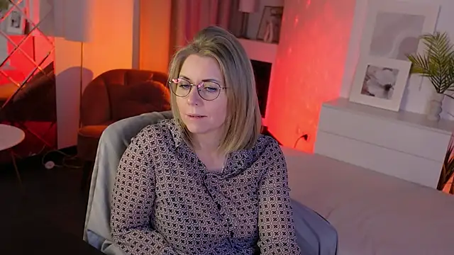 Annie_Light's cam snapshot