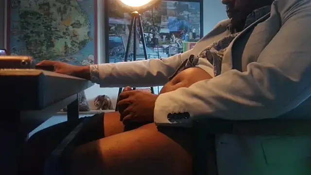 Bandusrilankasexymen live sex cam