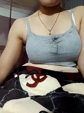 LucyyLy's cam snapshot