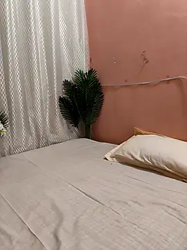 Shalu_G's cam snapshot