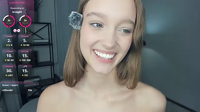 SerrenaAa's cam snapshot